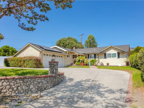 1151 E Mountain View Avenue, Glendora CA 91741