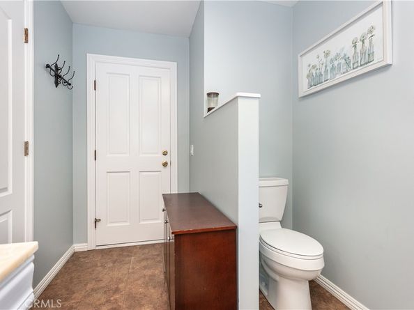 1151 E Mountain View Avenue, Glendora CA 91741