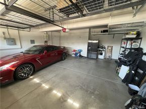 4866 Stoneglen Avenue, Fontana CA 92336