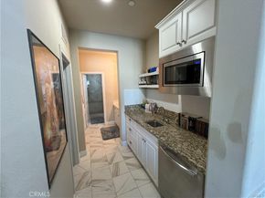 4866 Stoneglen Avenue, Fontana CA 92336