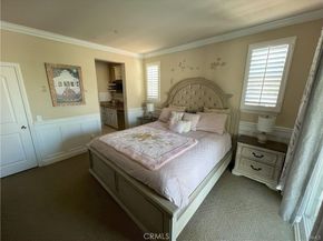 4866 Stoneglen Avenue, Fontana CA 92336