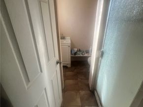 2000 W 54th, Los Angeles CA 90062