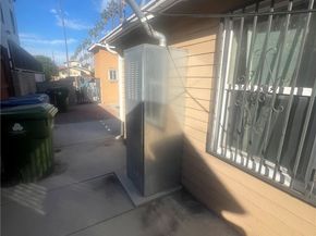 2000 W 54th, Los Angeles CA 90062