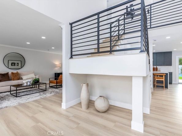 4401 Cezanne Avenue, Woodland Hills CA 91364