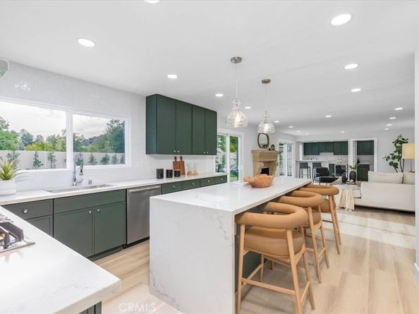 4401 Cezanne Avenue, Woodland Hills CA 91364