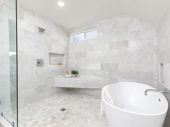 4401 Cezanne Avenue, Woodland Hills CA 91364