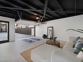 3905 Roxton Avenue, Los Angeles CA 90008