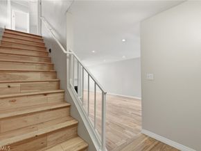 7802 Via Tortona, Burbank CA 91504