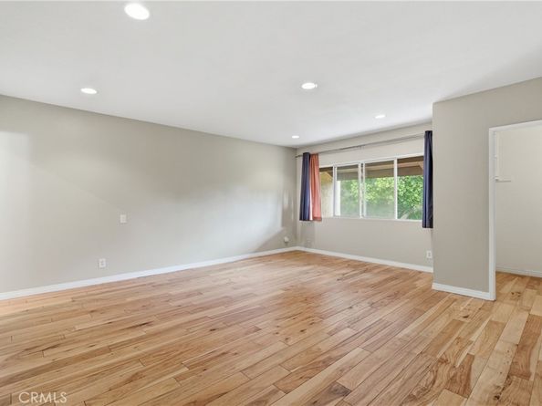 7802 Via Tortona, Burbank CA 91504
