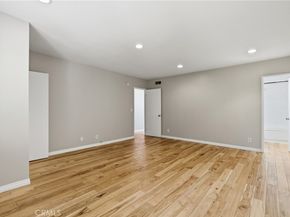 7802 Via Tortona, Burbank CA 91504