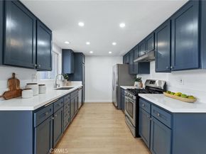 1421 12th Street 1, Manhattan Beach CA 90266