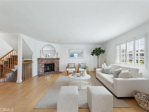 1421 12th Street 1, Manhattan Beach CA 90266