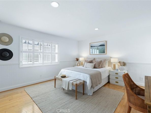1421 12th Street 1, Manhattan Beach CA 90266
