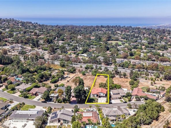 37 Moccasin Lane, Rolling Hills Estates CA 90274