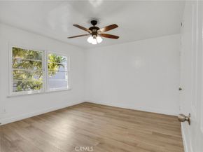 1215 S Fairfax Avenue, Los Angeles CA 90019