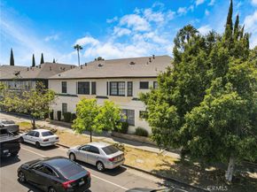 1215 S Fairfax Avenue, Los Angeles CA 90019
