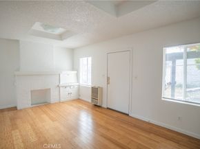 1513 E Broadway, Long Beach CA 90802