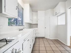 1288 Barry, Los Angeles CA 90025