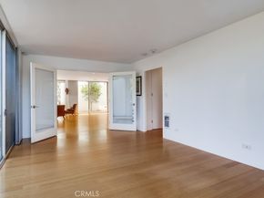 2999 E Ocean Boulevard 120, Long Beach CA 90803