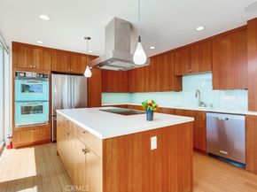 2999 E Ocean Boulevard 120, Long Beach CA 90803