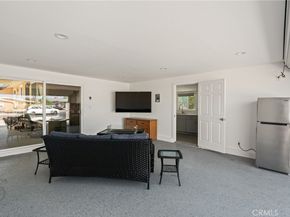 15420 Bonsallo Avenue, Gardena CA 90247