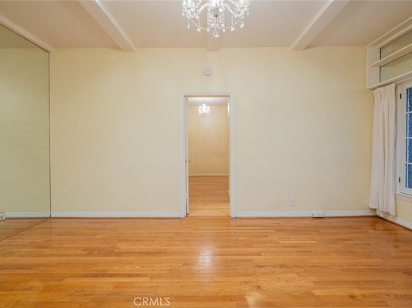 340 N Oakhurst Drive 103, Beverly Hills CA 90210
