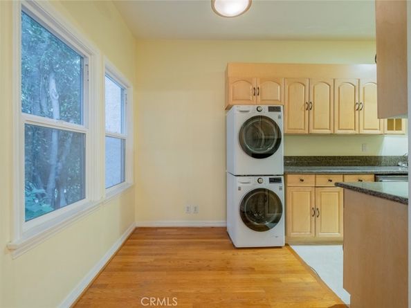 340 N Oakhurst Drive 103, Beverly Hills CA 90210