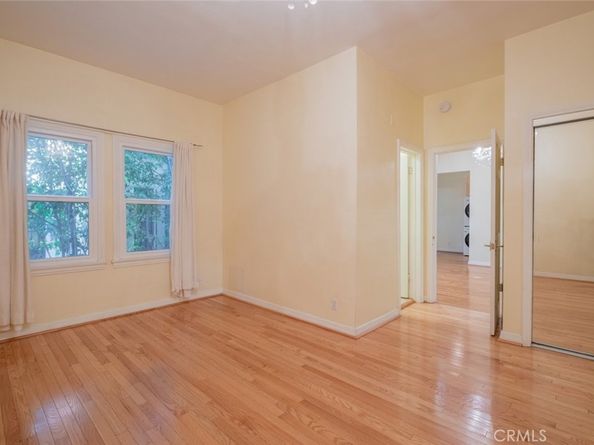 340 N Oakhurst Drive 103, Beverly Hills CA 90210