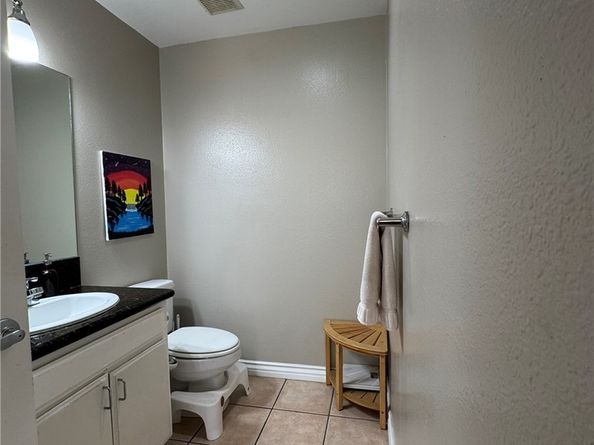 12375 Osborne Place 07, Pacoima CA 91331