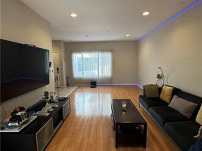 12375 Osborne Place 07, Pacoima CA 91331