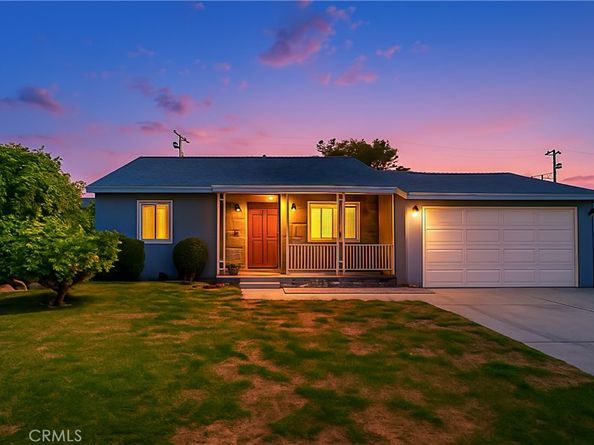 8406 Lennox Avenue, Panorama City CA 91402