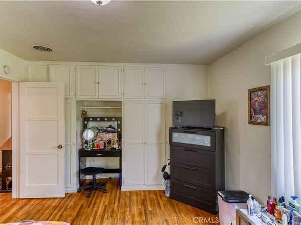 8406 Lennox Avenue, Panorama City CA 91402