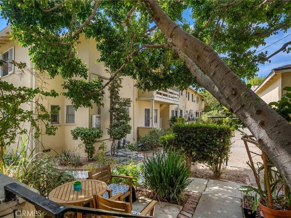 619 Granada Street, Glendale CA 91205