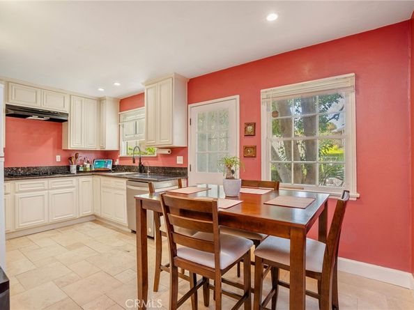 619 Granada Street, Glendale CA 91205