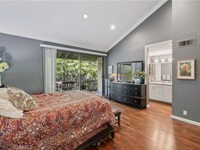 21900 Marylee 281, Woodland Hills CA 91367