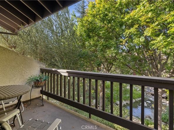 21900 Marylee 281, Woodland Hills CA 91367