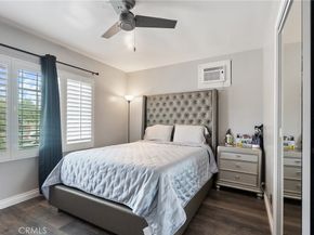 19122 Vanowen St, Reseda CA 91335