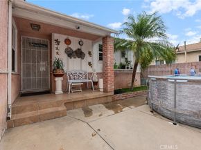 19122 Vanowen St, Reseda CA 91335