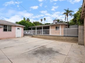 19122 Vanowen St, Reseda CA 91335