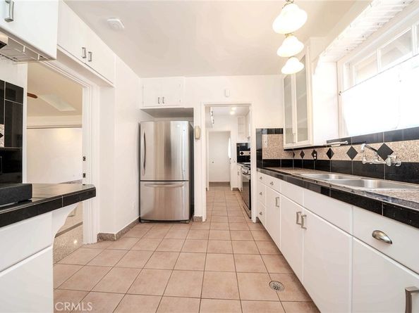 433 S Bundy Drive, Los Angeles CA 90049