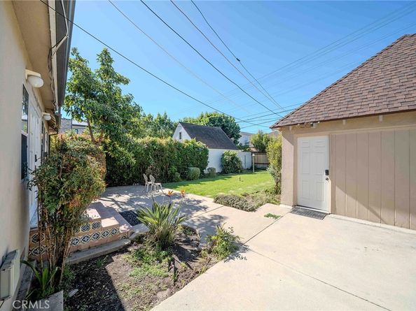 433 S Bundy Drive, Los Angeles CA 90049