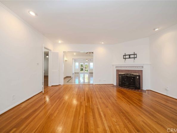 433 S Bundy Drive, Los Angeles CA 90049