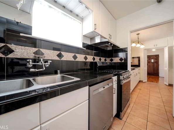 433 S Bundy Drive, Los Angeles CA 90049