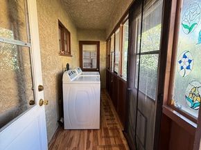 217 N Bel Aire Avenue, Burbank CA 91501