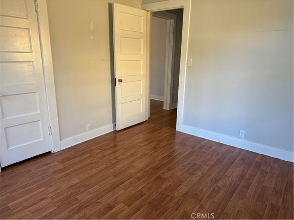 217 N Bel Aire Avenue, Burbank CA 91501