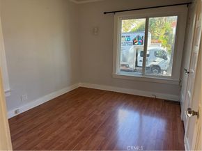 217 N Bel Aire Avenue, Burbank CA 91501
