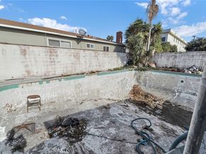 3827 W 132nd Street, Hawthorne CA 90250
