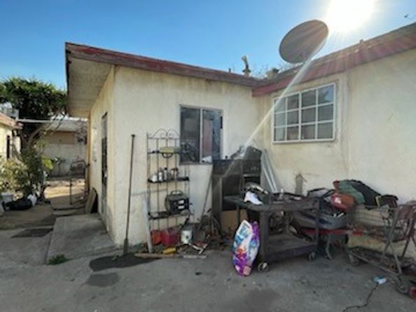 3827 W 132nd Street, Hawthorne CA 90250