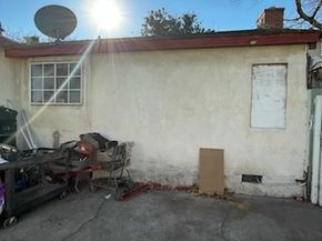 3827 W 132nd Street, Hawthorne CA 90250