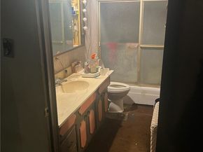 3827 W 132nd Street, Hawthorne CA 90250